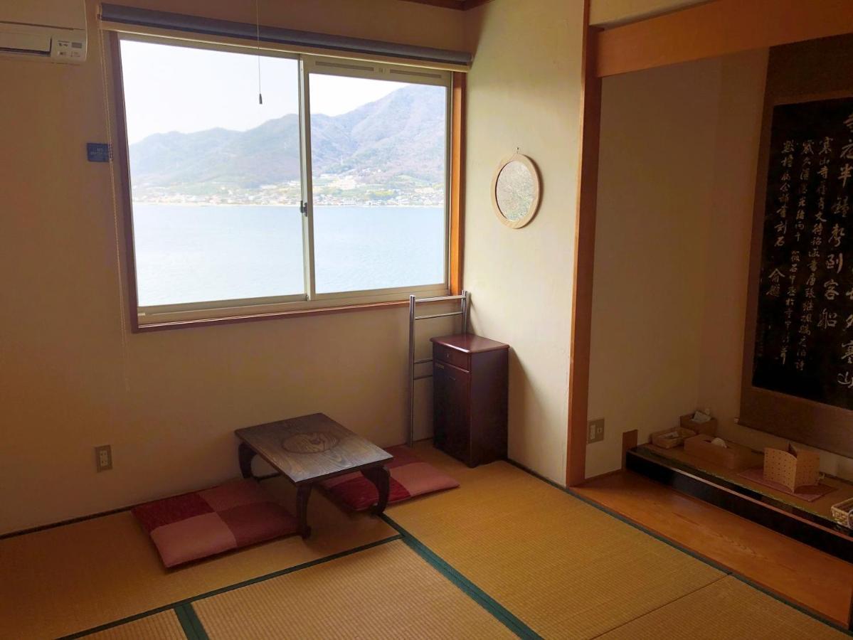 Sen Guesthouse โชโดชิมา ภายนอก รูปภาพ